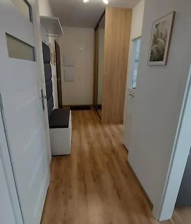 Nowiutki Z Bezplatnym Parkingiem * Rumia